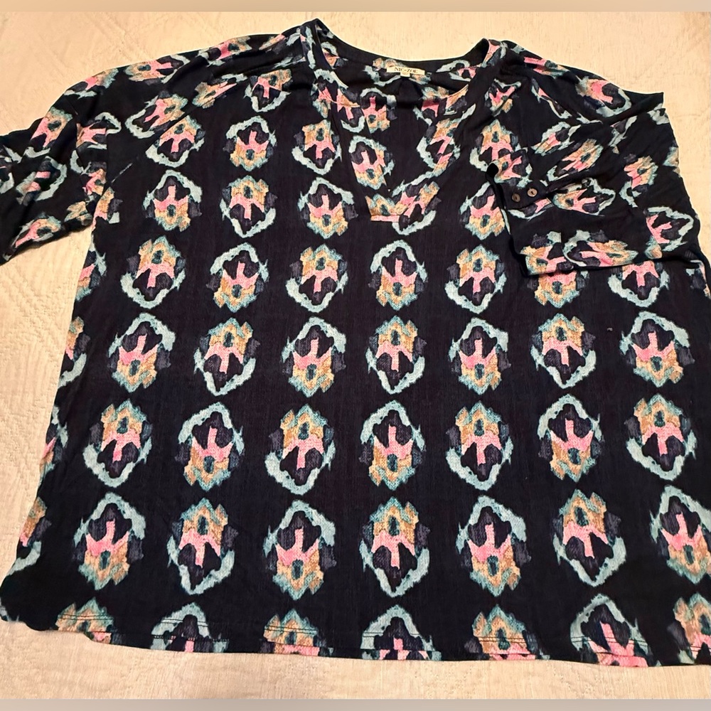 NIC+ZOE Multicolor Knit Ikat Top